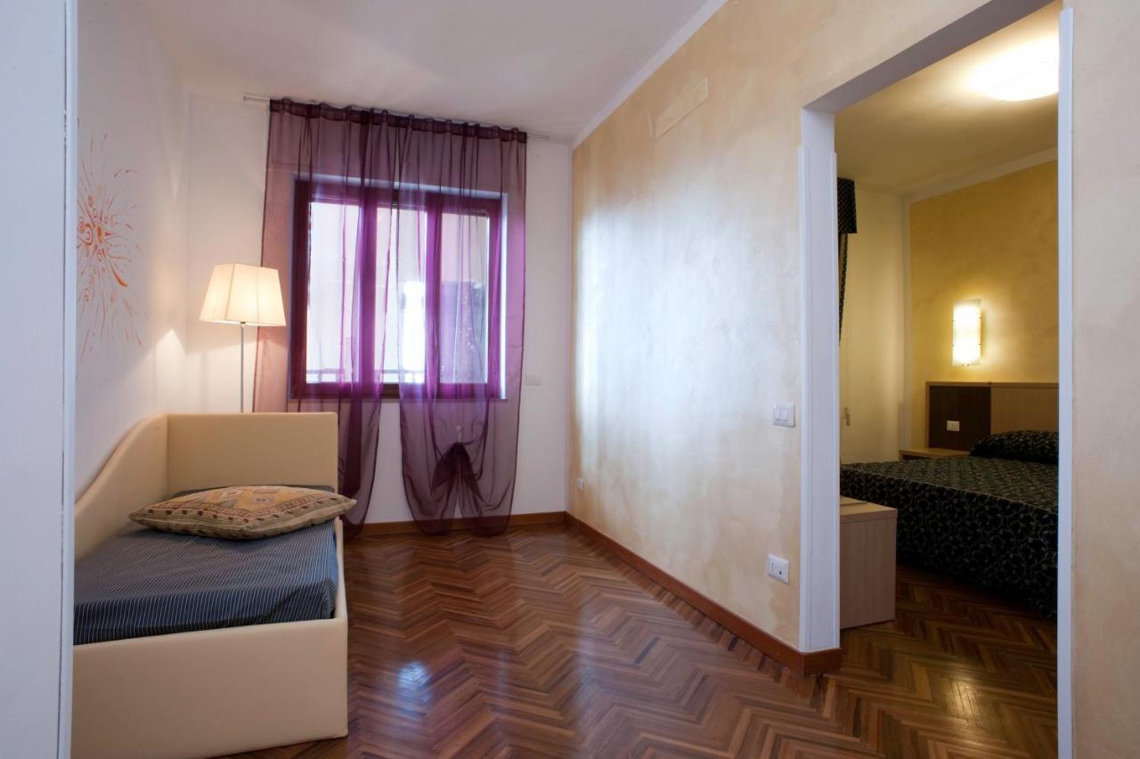 Hotel Astoria Fermo Exterior foto